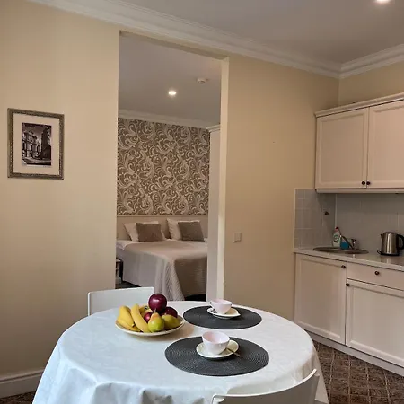 Апартаменти Old Town Staywise 4 *